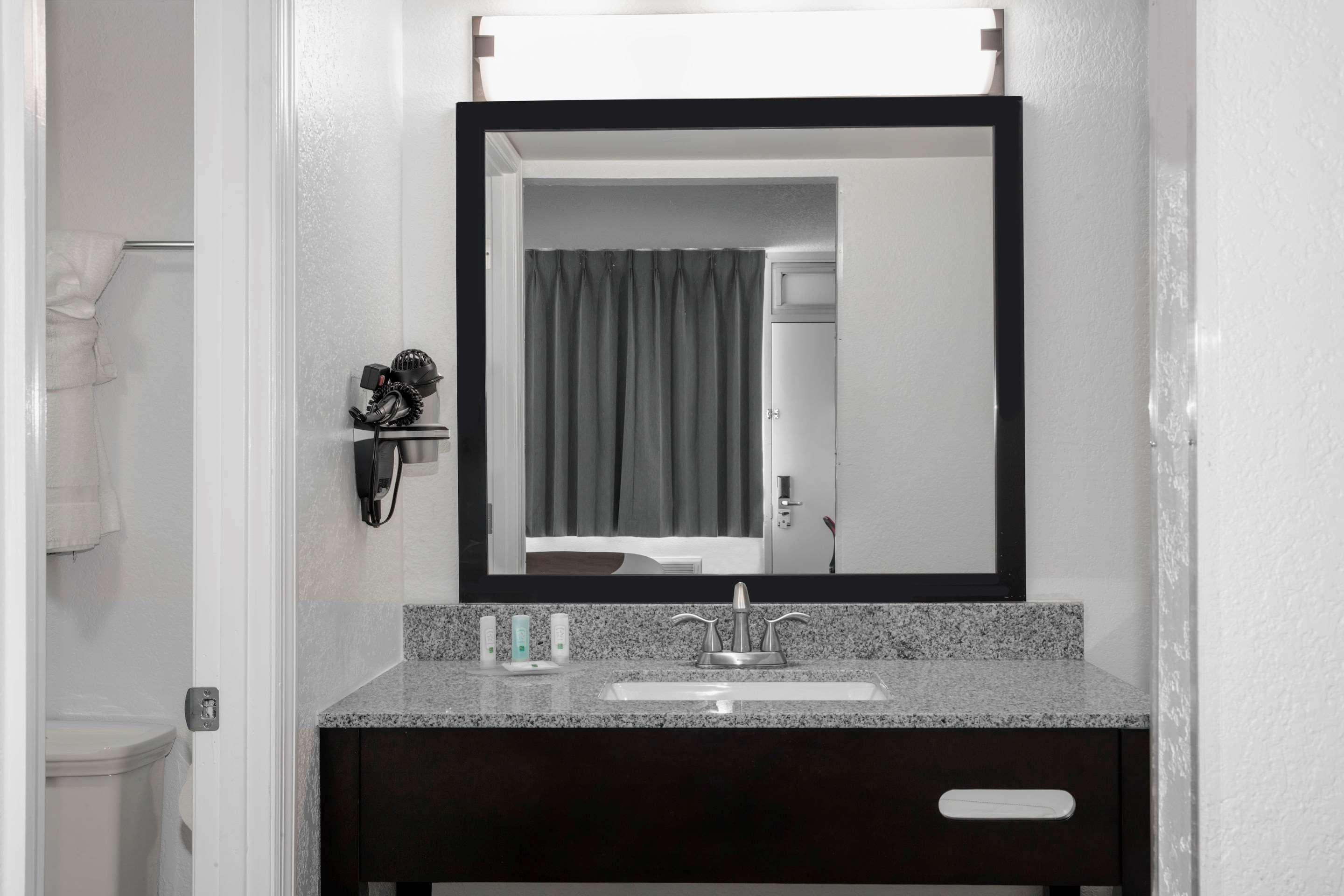 Quality Inn Miami South Palmetto Bay Buitenkant foto