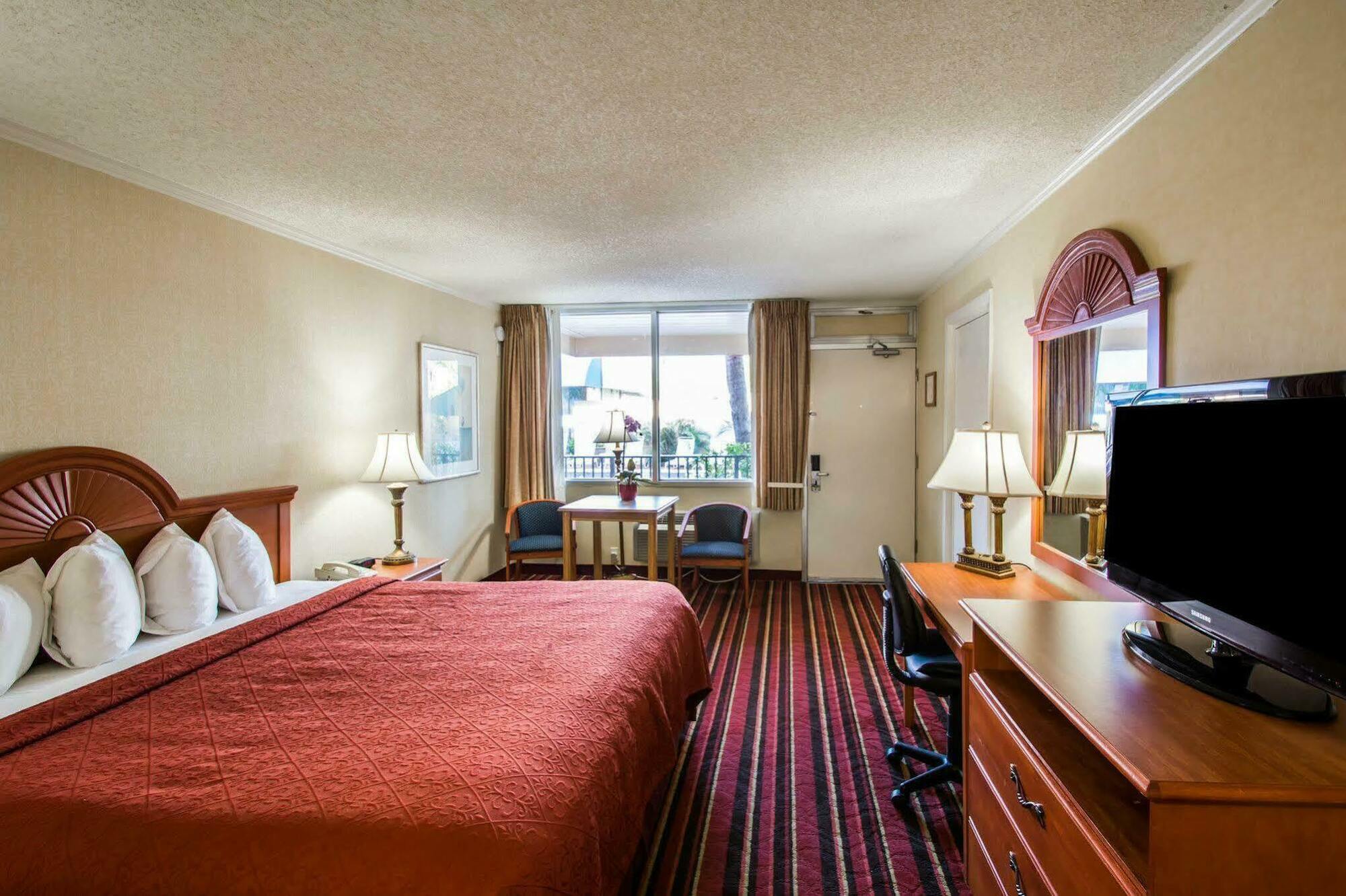 Quality Inn Miami South Palmetto Bay Buitenkant foto